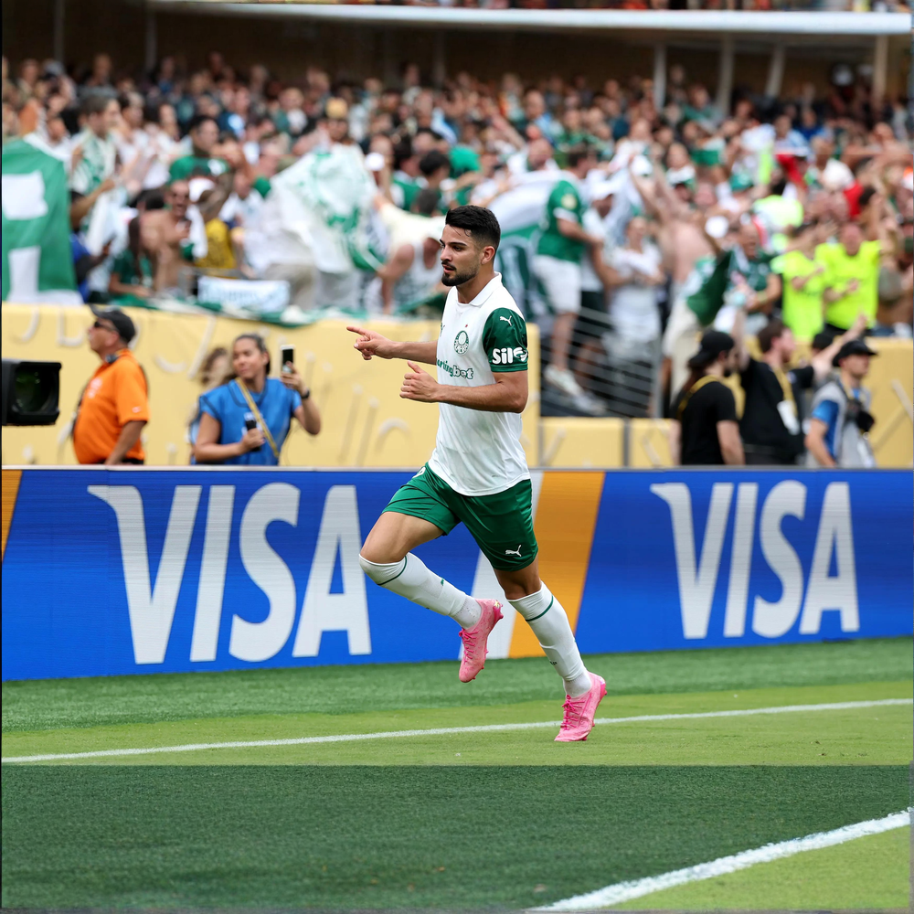 Read the latest FIFA Club World Cup™ news | DAZN US