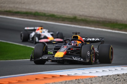 images-amp-6gpl77G0-s2-max-verstappen-red-bull-racing