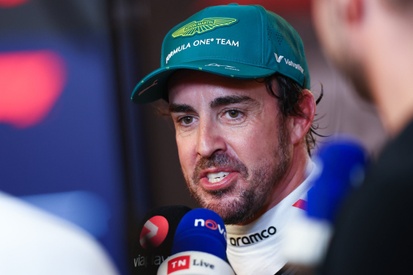 images-amp-0kZAQ8o6-s2-fernando-alonso-aston-martin-r