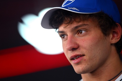 images-amp-2y7AAde6-s2-andrea-kimi-antonelli-mercedes