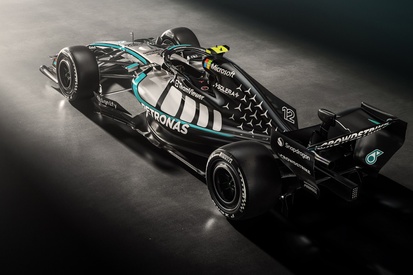 images-amp-2eZgyVjY-s2-mercedes-w17