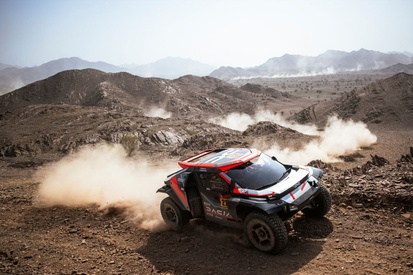 images-amp-0qgPwGOY-s2-212-the-dacia-sandriders-dacia