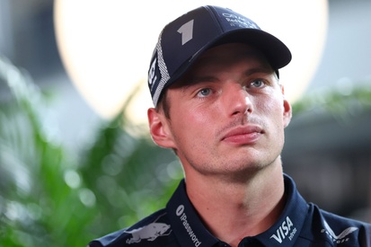 images-amp-254Mvxl0-s2-max-verstappen-red-bull-racing