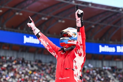 images-amp-6l9L4J80-s2-el-ganador-oliver-rowland-niss