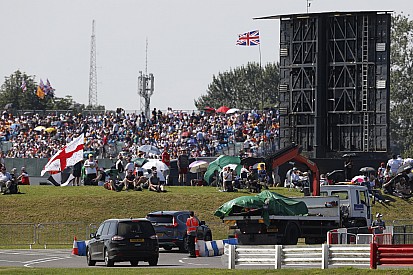 images-amp-YP3zv9j2-s2-the-car-of-max-verstappen-red-