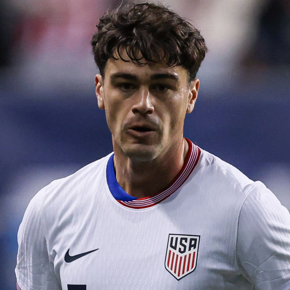 選手実使用 ボルシアMG トレーニングトップ ファビアン・ジョンソン 最新の ボルシアMG ニュース | DAZN 日本