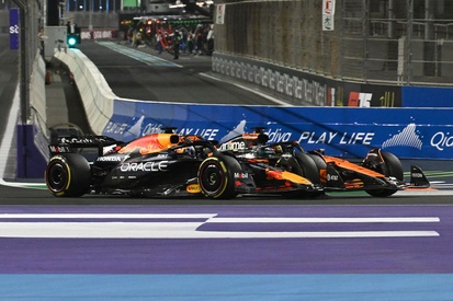 images-amp-0ZR98po0-s2-max-verstappen-red-bull-racing-2