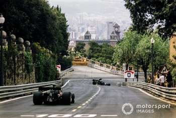 images-mgl-0RrWpEV0-s2-francois-cevert-tyrrell-006-fo-1