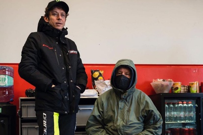 images-amp-0a9nkLG0-s2-valentino-rossi-graziano-rossi