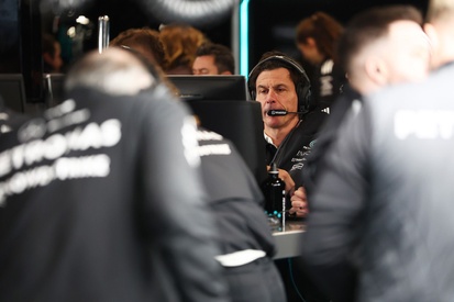 images-amp-YpbPxRN0-s2-toto-wolff-mercedes-2