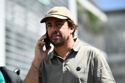 images-amp-68yqqyG0-s2-fernando-alonso-aston-martin-r