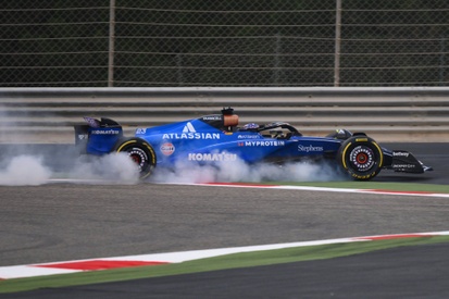 images-amp-6l9L8BN0-s2-alex-albon-williams-2