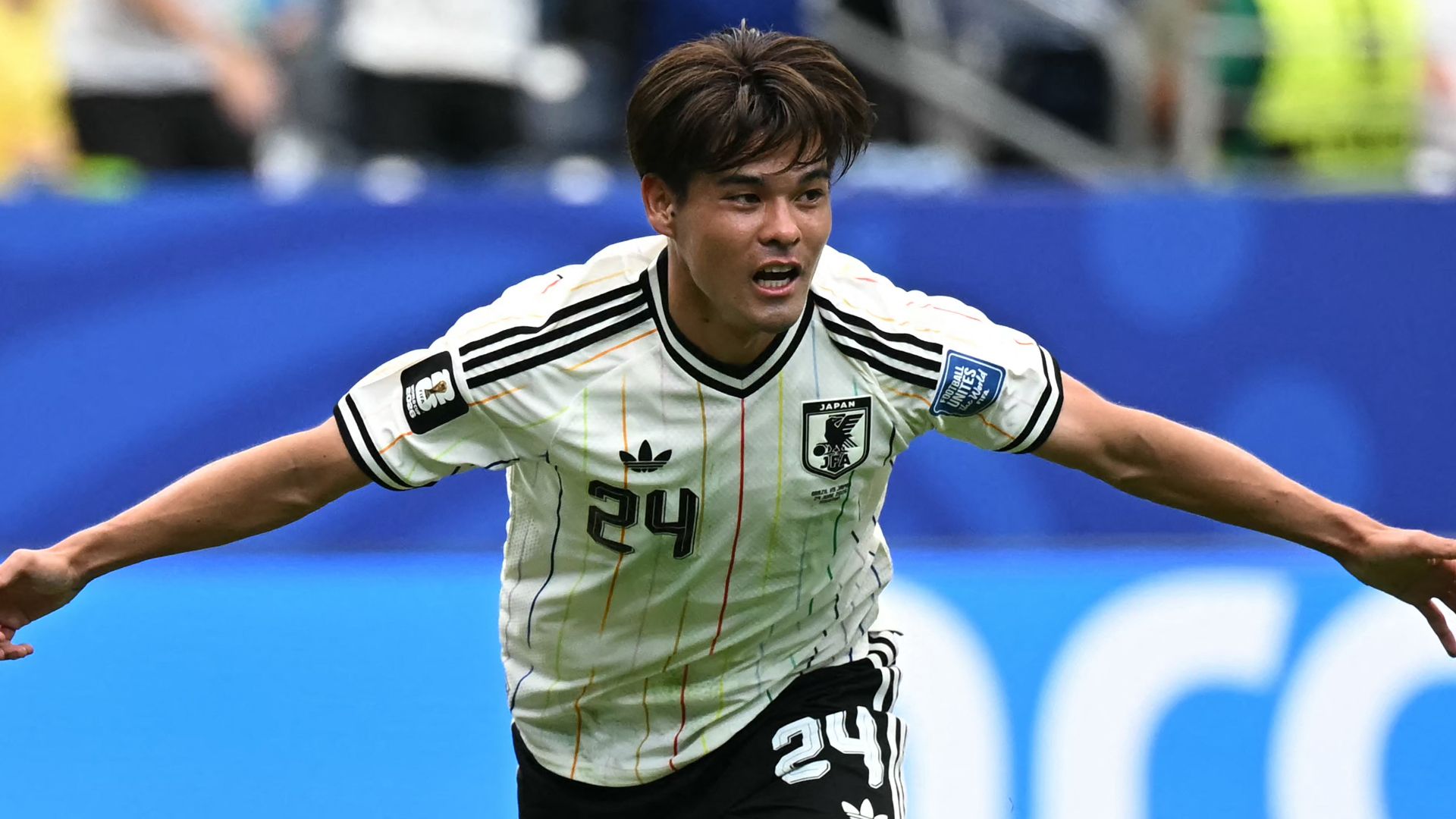 去就不透明の鎌田大地、フランクフルトSDは残留に自信 | DAZN News JP