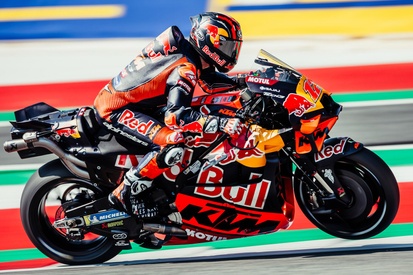 images-amp-0JB3GEM0-s2-maverick-vinales-red-bull-ktm-