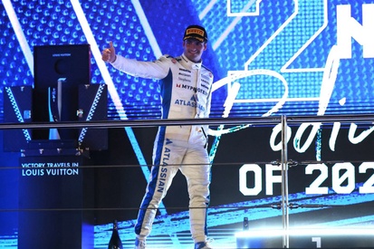 images-amp-6n7A78X0-s2-carlos-sainz-williams