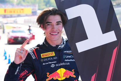 images-amp-6AErxRN6-s2-nikola-tsolov-campos-racing