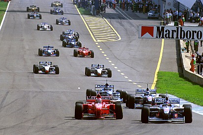 images-amp-0rQPO7J6-s2-f1-european-gp-1997-jacques-villeneuve-williams-fw19-at-the-formation-lap-6061197