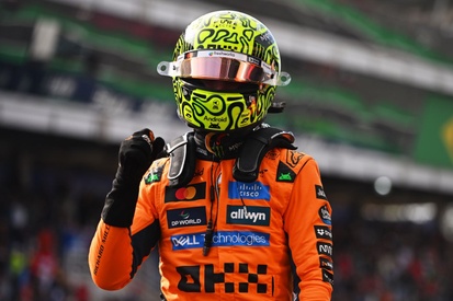 images-amp-YMX3Dr32-s2-lando-norris-mclaren-2