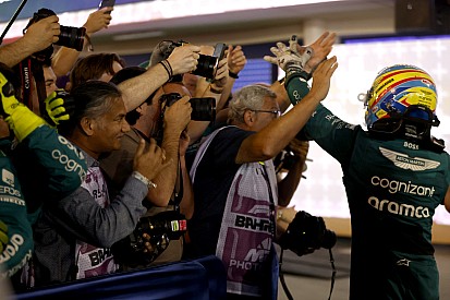 images-amp-6AEoOPN6-s2-formula-1-bahrain-gp-2023-fern-4