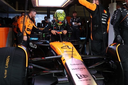 images-amp-0RrQlVM0-s2-lando-norris-mclaren-2