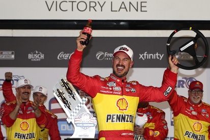 images-amp-Y9lLRdL2-s2-joey-logano-no-22-team-penske-