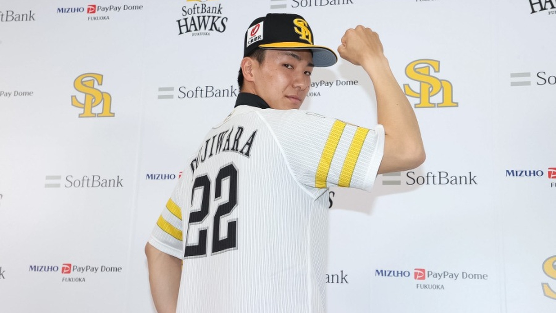 田中将大が楽天に復帰！背番号は「18」に決定！｜プロ野球 | DAZN News JP