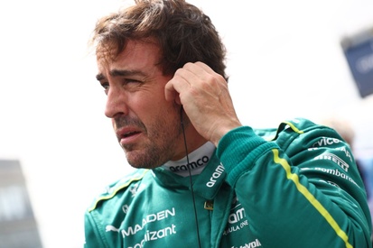 images-amp-6n9ZM5wY-s2-fernando-alonso-aston-martin-r