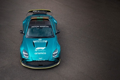 images-amp-YEQR3GwY-s2-aston-martin-vantage-s-fia-saf
