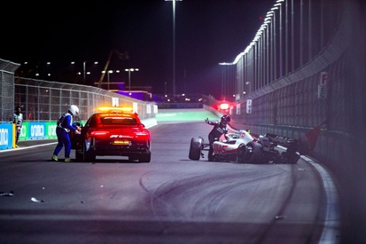 images-amp-0qXjGKg6-s2-l-equipe-medicale-sur-les-lieu-2