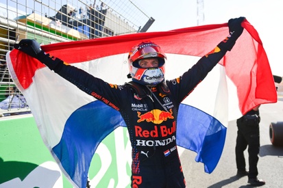 images-amp-2jXdJgg6-s2-ganador-max-verstappen-red-bul