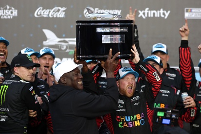 images-amp-0mXRKaX6-s2-daytona-500-winner-tyler-reddi-4