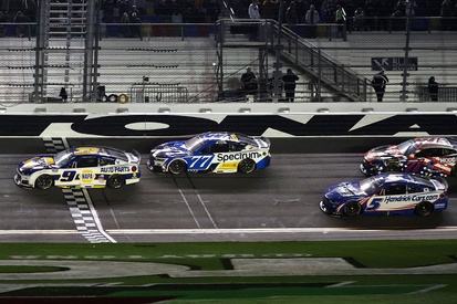 images-amp-6Vy7jbdY-s2-chase-elliott-wins-duel-2-no-9