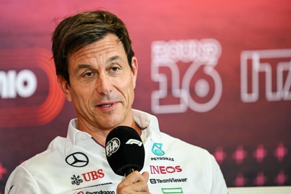 images-amp-Y99D3BqY-s2-toto-wolff-team-principal-and-