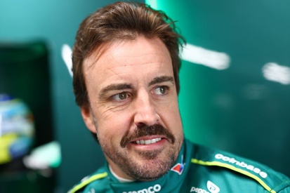 images-amp-27vdy4x0-s2-fernando-alonso-aston-martin-r