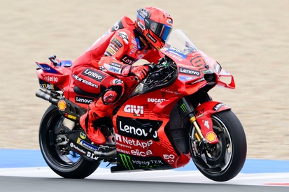 images-amp-2QzA9oOY-s2-marc-marquez-ducati-team-2