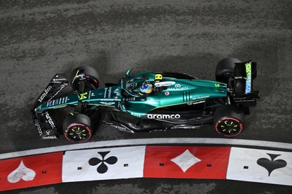 images-amp-YXypR8d6-s2-fernando-alonso-aston-martin-r