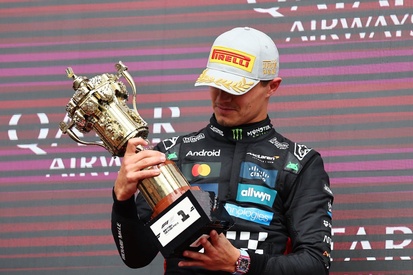 images-amp-YEQRVEwY-s2-lando-norris-mclaren-2