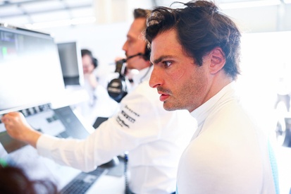 images-amp-YpNRMZX0-s2-carlos-sainz-williams