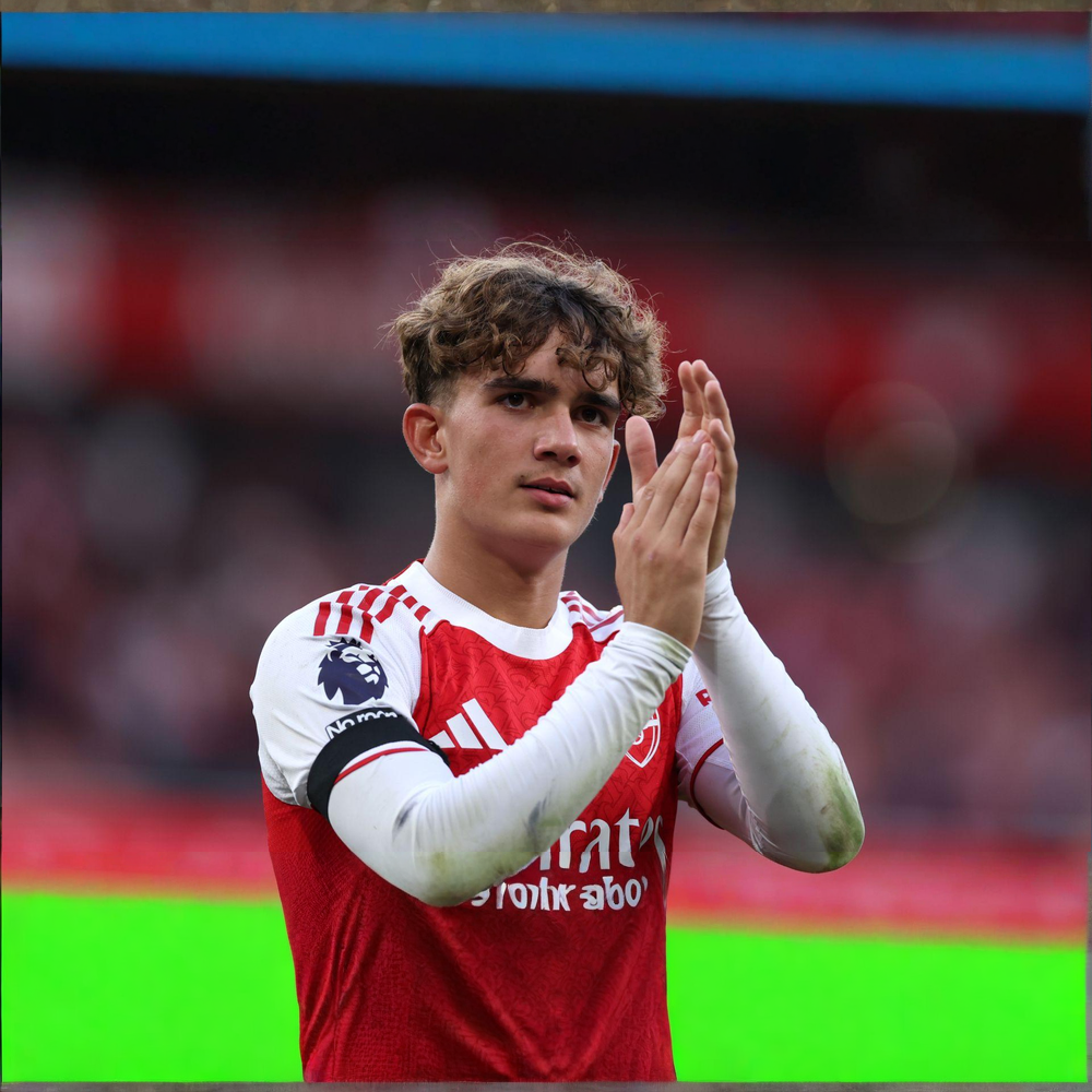 直筆サイン入り写真 イルカイギュンドアン マンチェスターシティFC SA