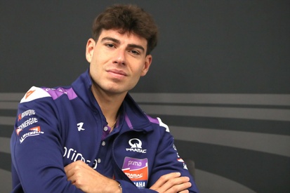 images-amp-6zQ515wY-s2-augusto-fernandez