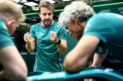 images-amp-2y3jjBv6-s2-fernando-alonso-aston-martin-r