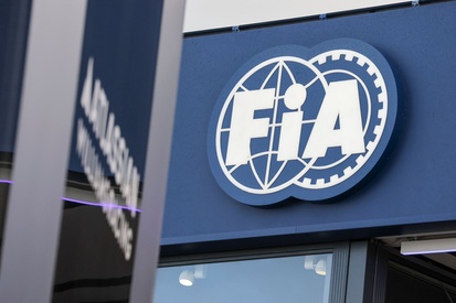 images-amp-6O1GnxW2-s2-fia-logo