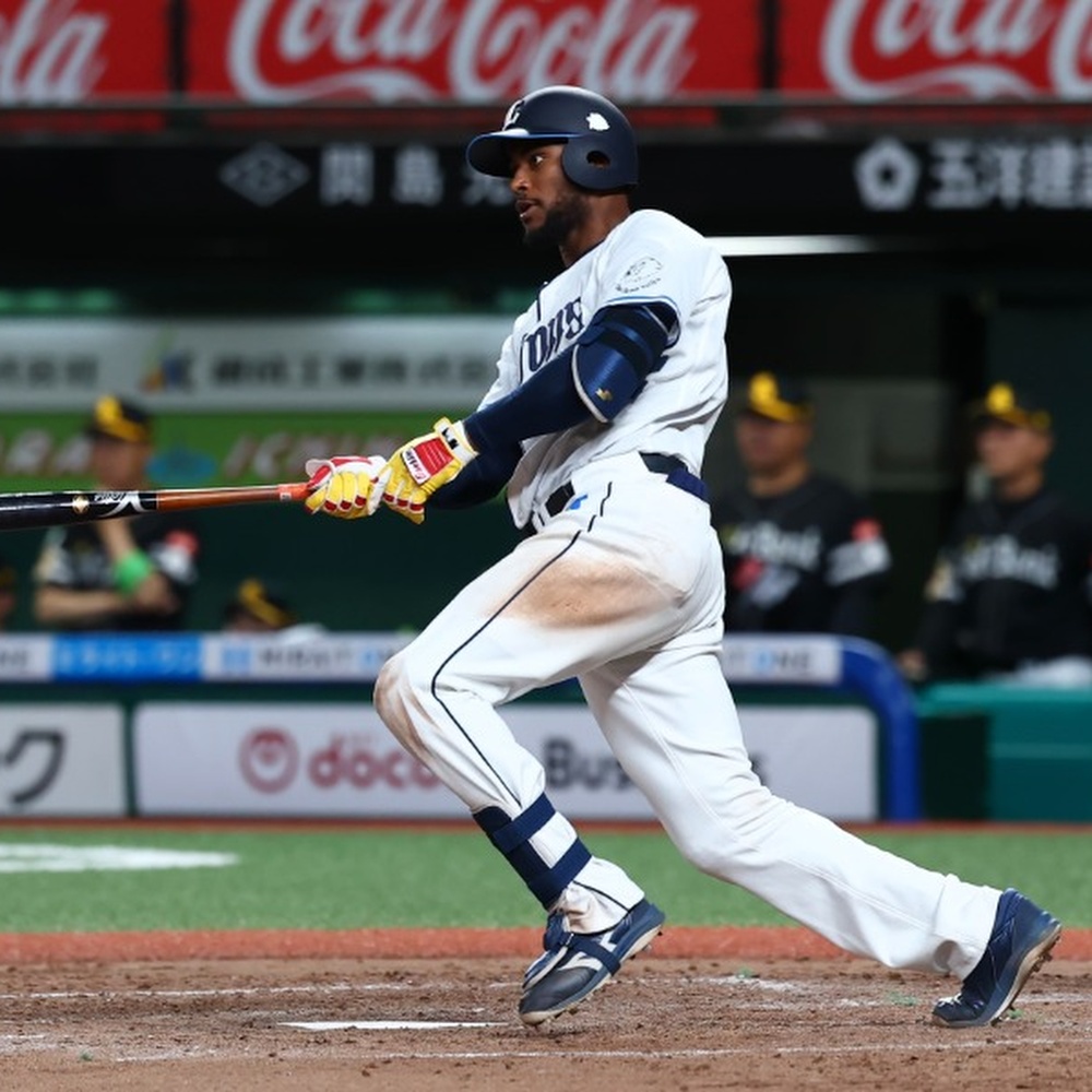 楽天】黒川史陽が決勝打含む猛打賞！2勝目の瀧中瞭太は「助けてもらい