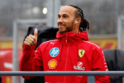 images-amp-YpNr1vj0-s2-lewis-hamilton-ferrari