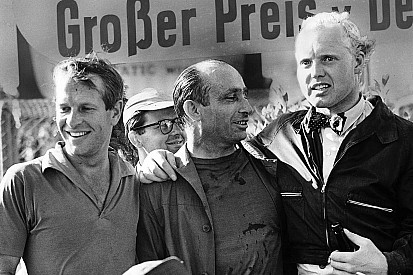 images-amp-2dyPq73Y-s2-f1-german-gp-1957-podium-race-