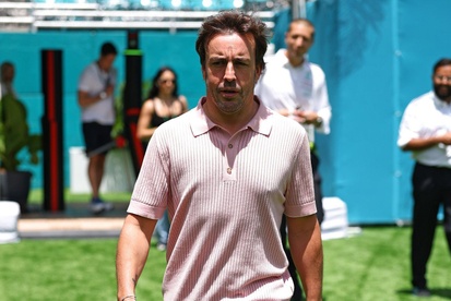 images-amp-2eAKpdj2-s2-fernando-alonso-aston-martin-r-2