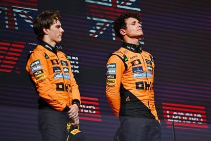 images-amp-0L1NWja2-s2-lando-norris-mclaren-oscar-pia
