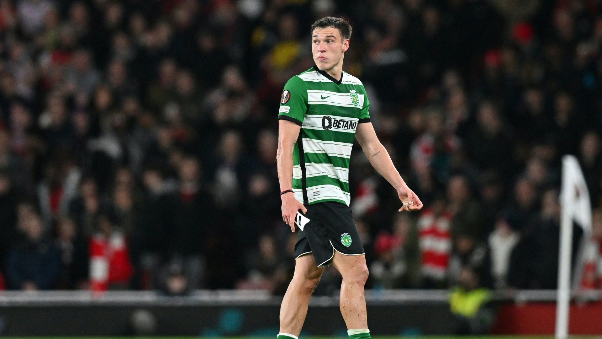 60 Millionen Euro Ablöse PSG schnappt sich Manuel Ugarte DAZN News DE