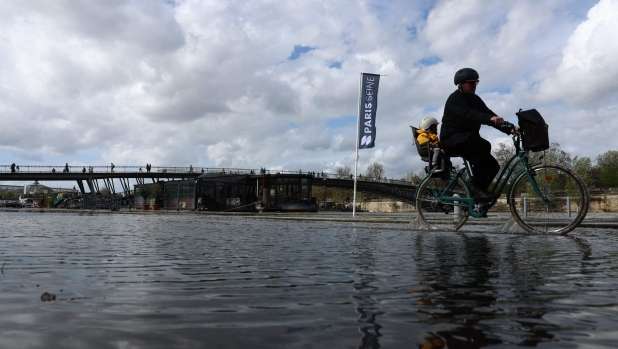 Parigi 2024: a poco più di 100 giorni, la Senna preoccupa per le sue acque inquinate