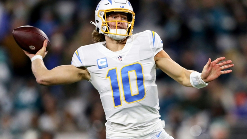 Neuer Fünfjahresvertrag macht Justin Herbert zum bestbezahlten Quarterback der NFL
